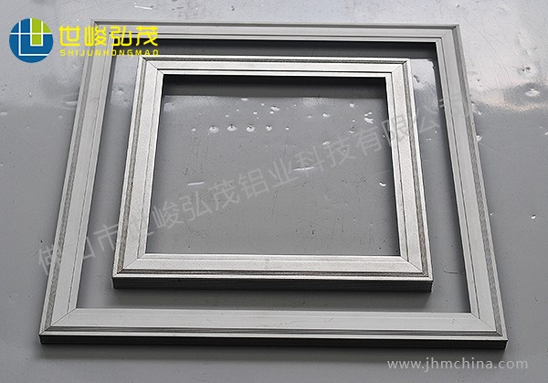 超薄廣告燈箱畫(huà)框鋁型材-7 超薄廣告燈箱畫(huà)框鋁型材-7