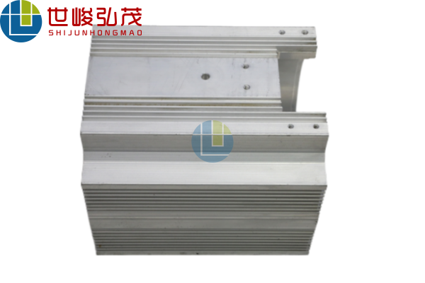 新能源汽車水冷電機外殼鋁型材2
